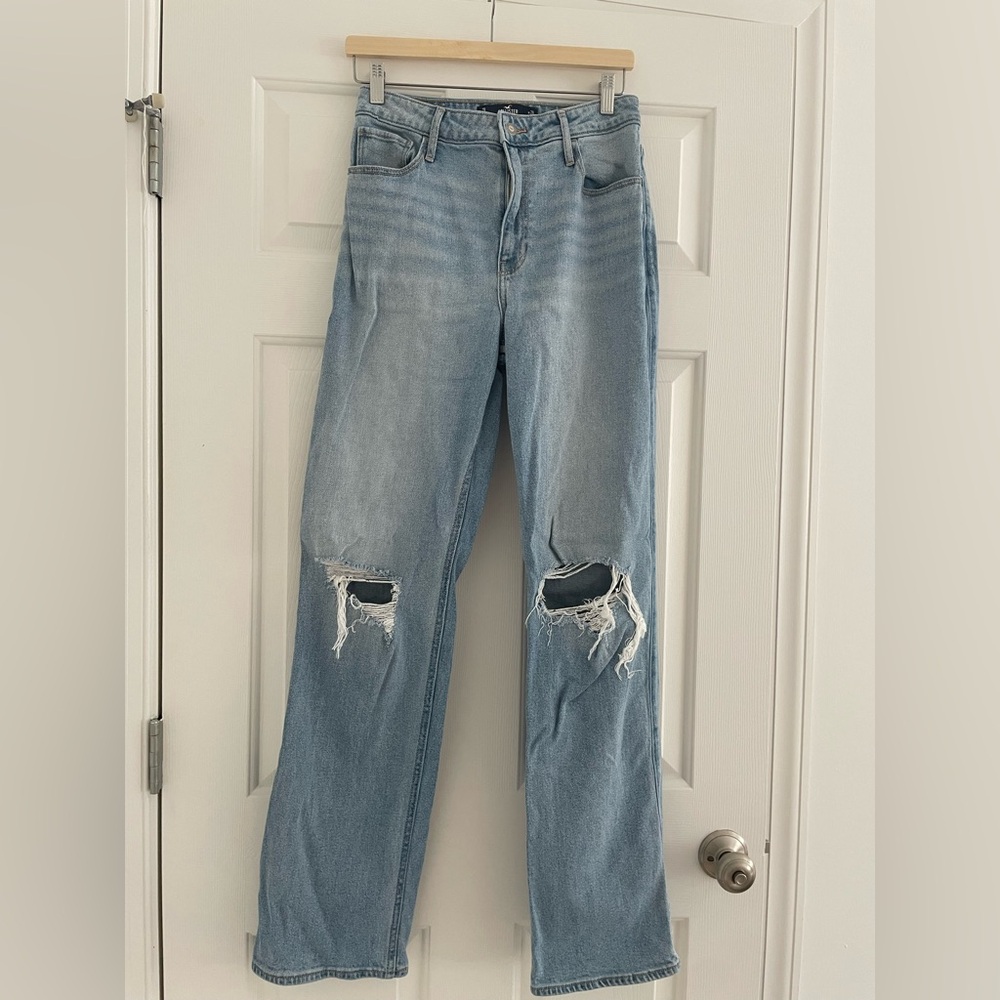 Hollister Ultra High Rise Dad Jean Size 7